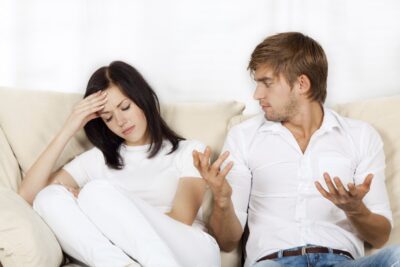 como reconocer a un hombre posesivo